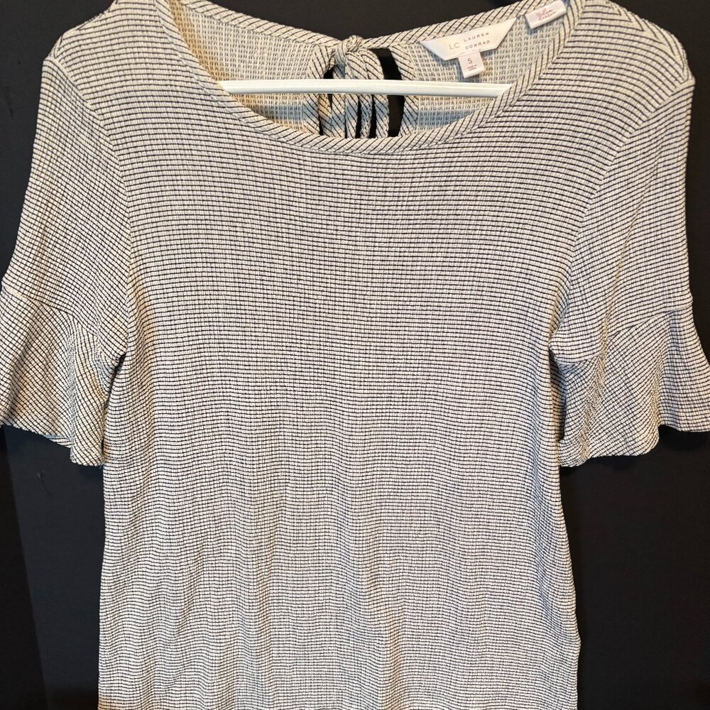 LC Lauren Conrad Flutter Sleeve Top, Black/Cream Women's small